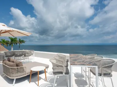 Casa Akai Roof Terrace B