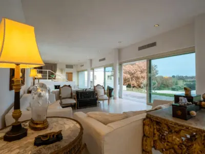 Villa Desenszky Vitale Page 9