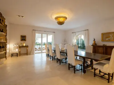 Villa Desenszky Vitale Page 13