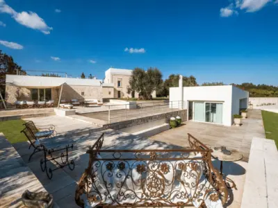 Villa Desenszky Vitale Page 53