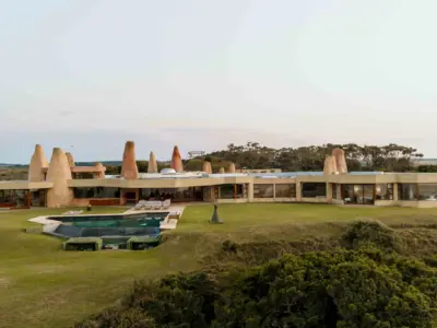 Sand castle Villa Landscape