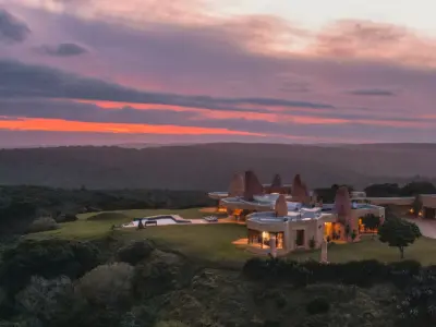 Sand castle Sunset house east