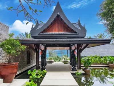 95 Villa Analaya Kamala Beach Phuket Entrance