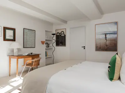 ICONIC HOUSE Baux 08 HD