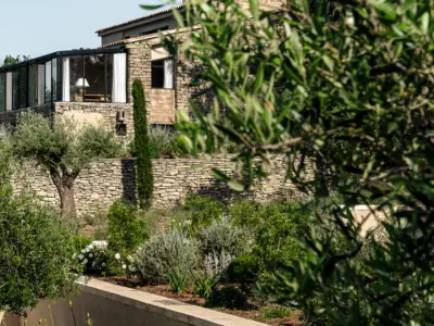 Iconic hauts de gordes Mr Tripper 4