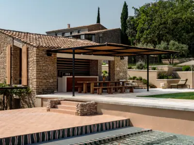 Iconic hauts de gordes Mr Tripper 75