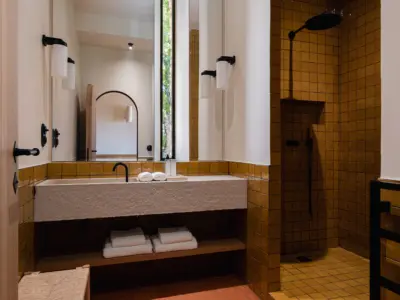 ICONIC HOUSE Gordes 03 HD