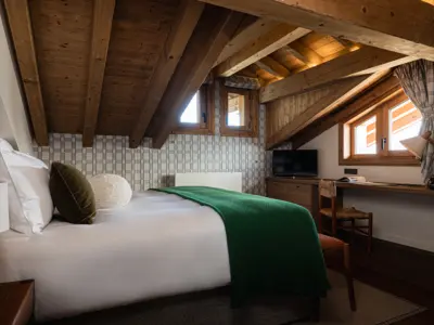 ICONIC HOUSE Y Studio 1550 07 HD