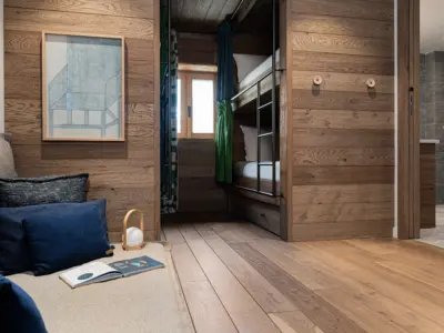 ICONIC HOUSE Y Studio 1550 15 HD