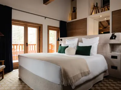 ICONIC HOUSE Y Studio 1550 19 HD