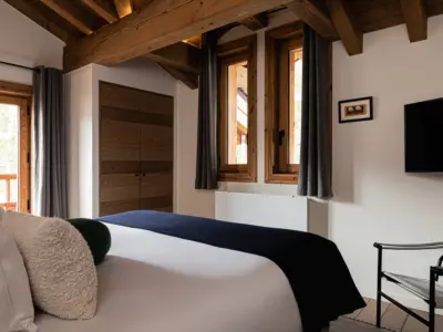 ICONIC HOUSE Y Studio 1550 20 HD