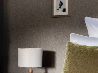 ICONIC HOUSE Y Studio 1550 24 HD