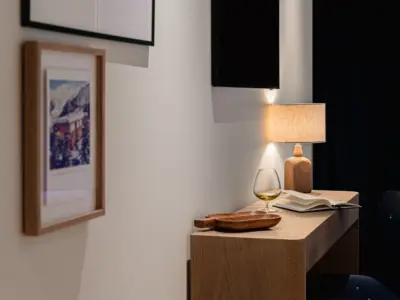 ICONIC HOUSE Y Studio 1550 46 HD