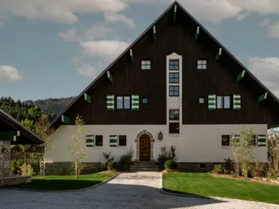 Sarto iconic house mrtripper 4