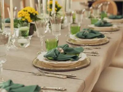 REF 005 6 BR HISTORIC LODGE 1