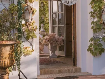 REF 005 6 BR HISTORIC LODGE 2