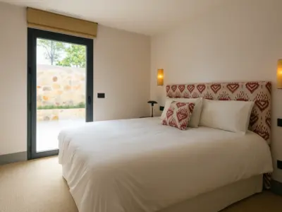 REF 006 11 BR GRAND VILLA 15