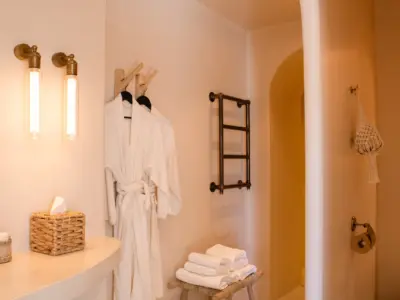 REF 008 13 BR WELLNESS VILLA 35