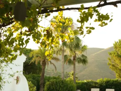 REF 008 13 BR WELLNESS VILLA 65