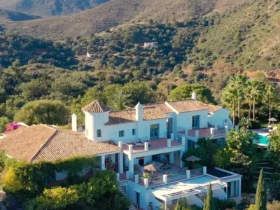 REF 008 13 BR WELLNESS VILLA 120