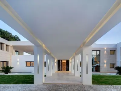 REF 012 11 BR BEACHFRONT VILLA 5