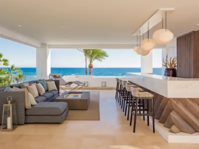 REF 012 11 BR BEACHFRONT VILLA 23