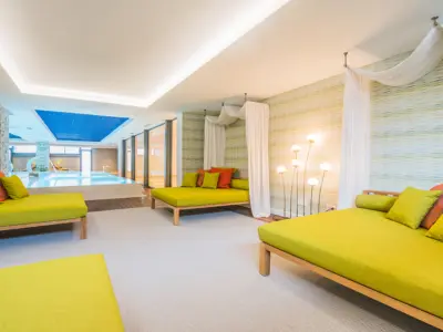 REF 012 11 BR BEACHFRONT VILLA 27