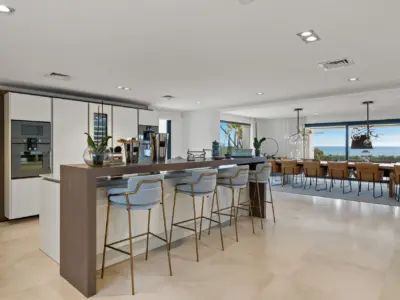 REF 012 11 BR BEACHFRONT VILLA 27