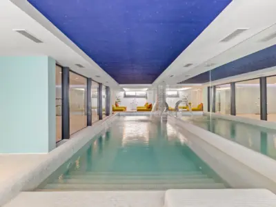 REF 012 11 BR BEACHFRONT VILLA 35