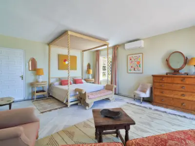 REF 015 6 BR BEACHFRONT HACIENDA 9