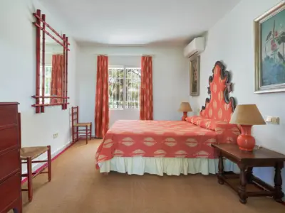 REF 015 6 BR BEACHFRONT HACIENDA 25