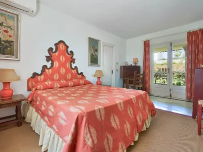 REF 015 6 BR BEACHFRONT HACIENDA 26