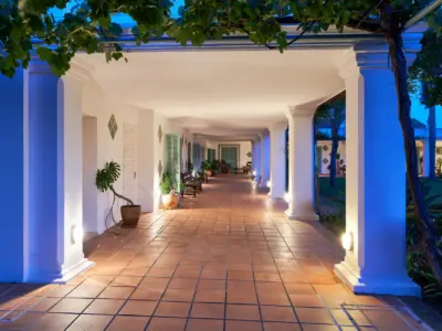 REF 015 6 BR BEACHFRONT HACIENDA 53