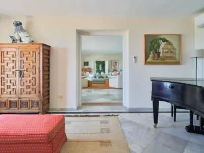 REF 015 6 BR BEACHFRONT HACIENDA 70