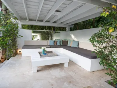 PEARL WEST EXTERIORES 1