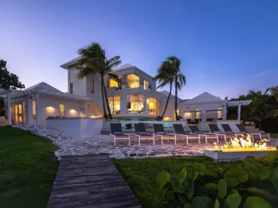 PEARL WEST EXTERIORES 11