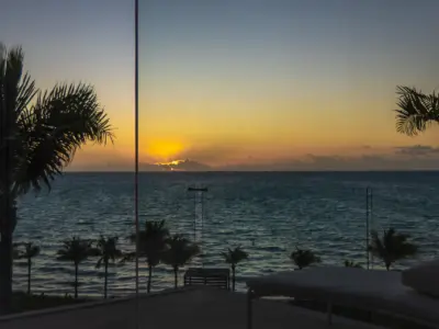 PEARL WEST EXTERIORES 15