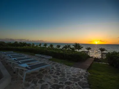 PEARL WEST EXTERIOR AMANECER 6