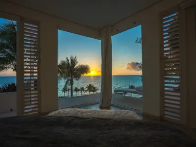 PEARL WEST EXTERIOR AMANECER 7