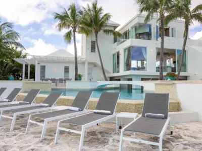 PEARL WEST EXTERIOR 18