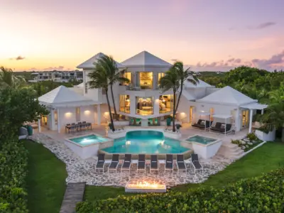 PEARL WEST EXTERIORES