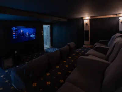 PEARL WEST HOME THEATER 2