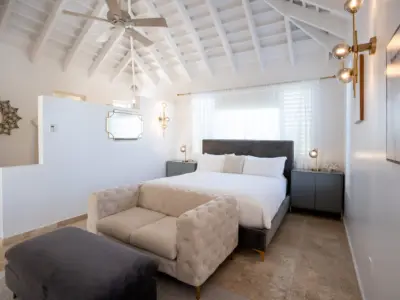 PEARL WEST SUITE 5 3