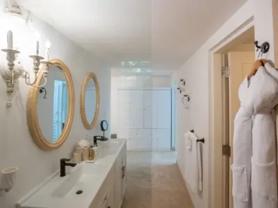 PEARL WEST SUITE 3 BAÑO