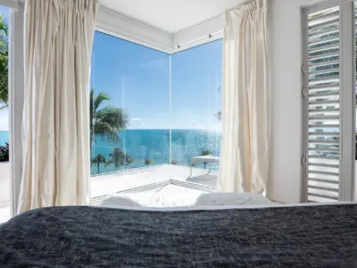 PEARL WEST SUITE 8 5