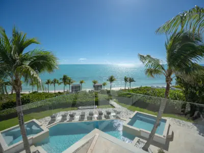 PEARL WEST SUITE 8 6