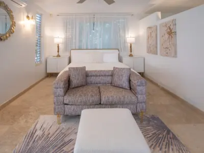 PEARL EAST SUITE 2 2