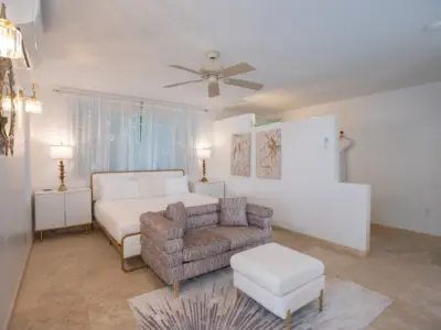 PEARL EAST SUITE 2 3