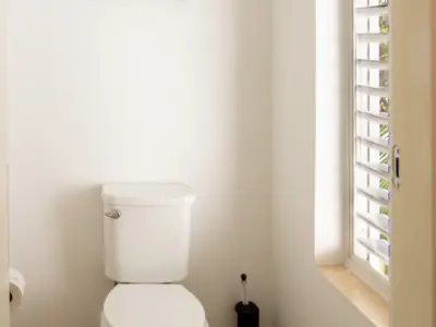 PEARL EAST SUITE 5 BAÑO 1