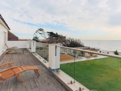 444df357 2edd 49f4 a664 d1012a66cefd